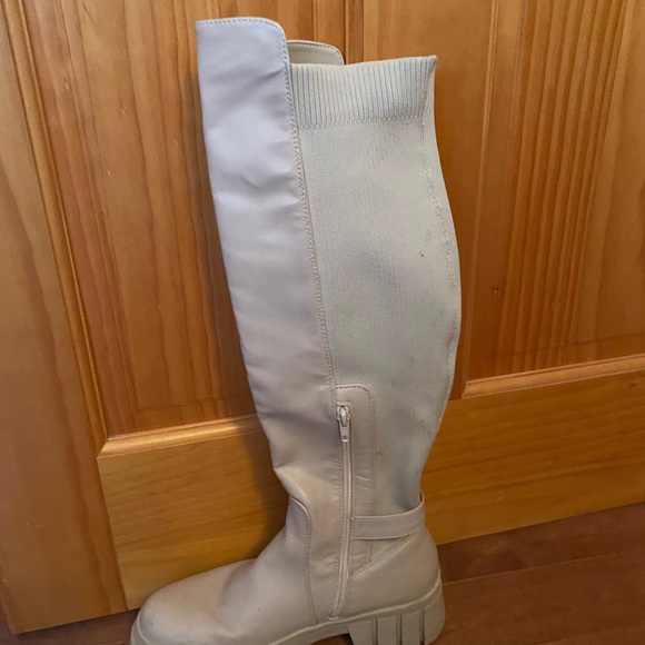 Women's Cream Boots platform - Picture 3 of 3